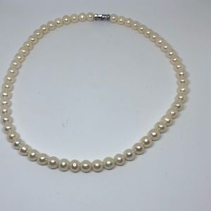 Pearl necklace